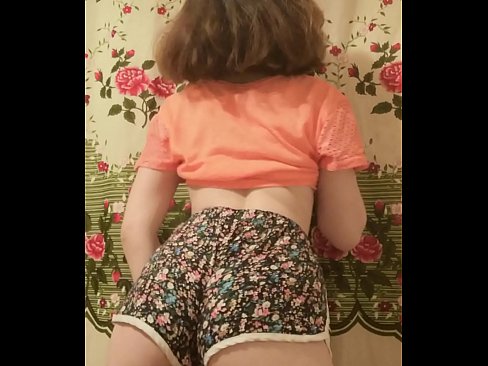 ❤️ Seksikäs nuori beibi riisuu shortsinsa kameran edessä ️❌ Vittu video at fi.com-porn-kai.ru